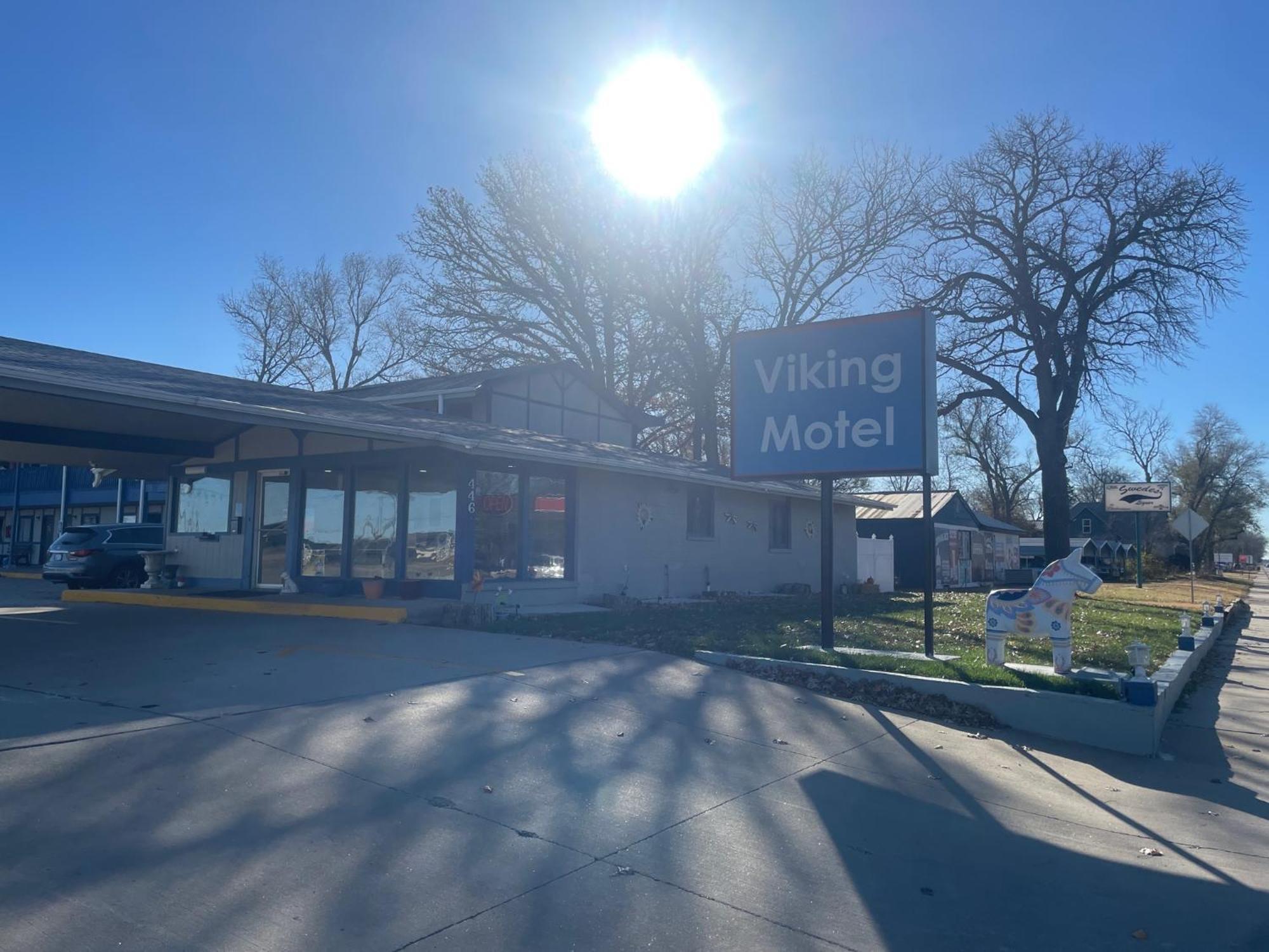 Viking Motel Lindsborg Exterior foto